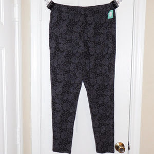 2 2X Maurices Black Gray Stretch Leggings Pant NWT